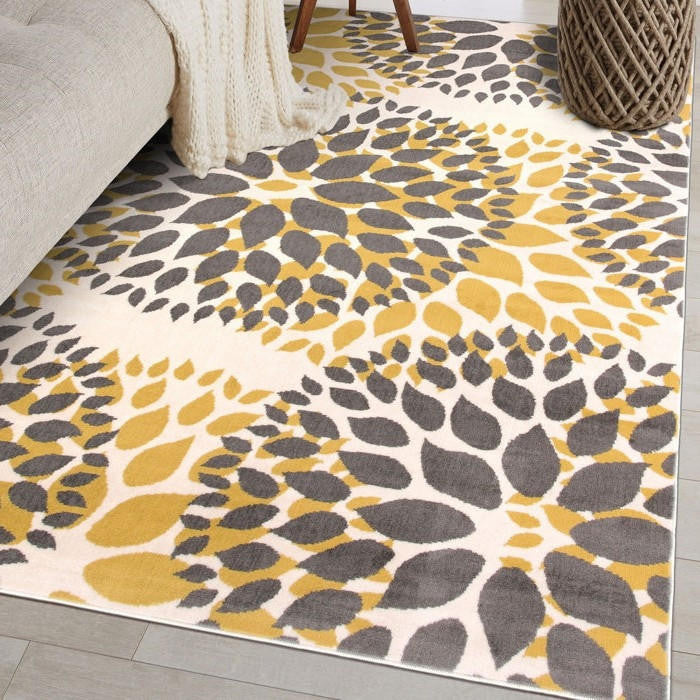 FastFurnishings 3'1" x 5' Grey Yellow Floral Woven Stain Resistant Polypropylene Area Rug