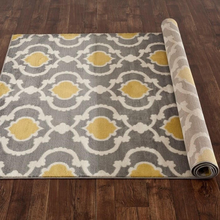 FastFurnishings 3'3" x 5' Grey Yellow Trellis Geometric Polypropylene Area Rug