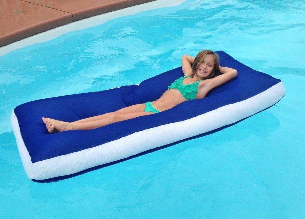 Main Access Aqua Cloud Oversized Floating Mattress