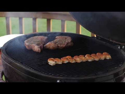 Primo manufacturer two-zone cooking setup